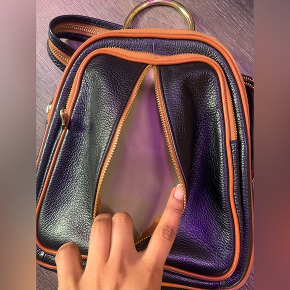 Valentina Convertible 1200 Backpack - Picture 5 of 8